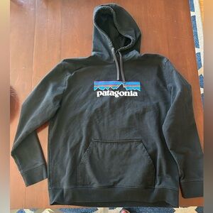 Black Patagonia sweatshirt with logo- Men’s size XXL